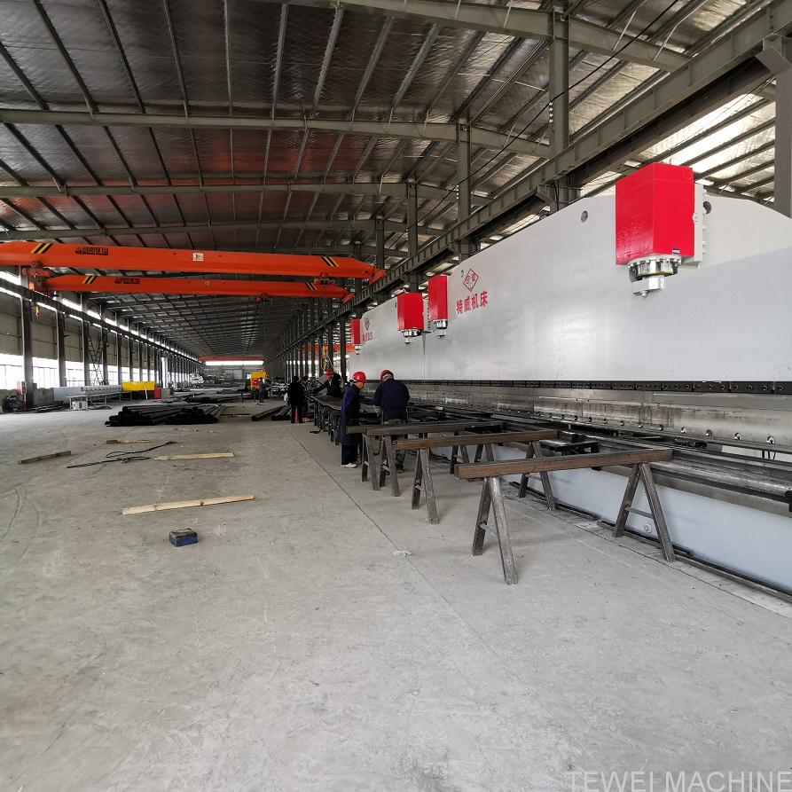 light pole factory workshop